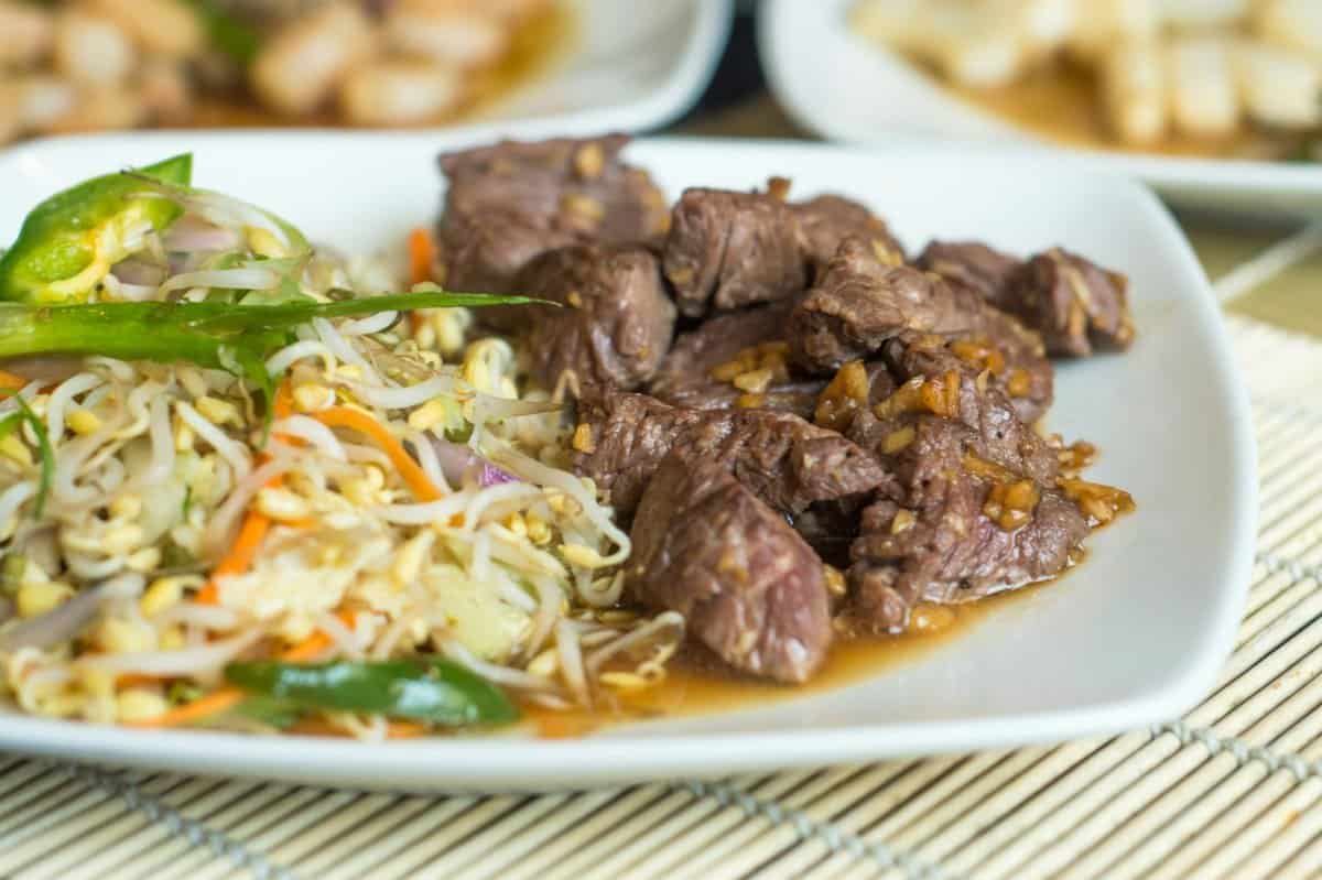 16. Broccoli and Beef Stir-Fry