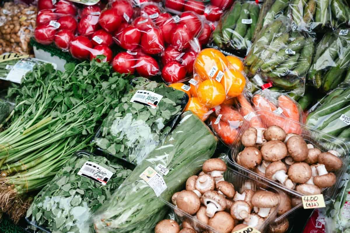 7. Seasonal & Local Ingredients