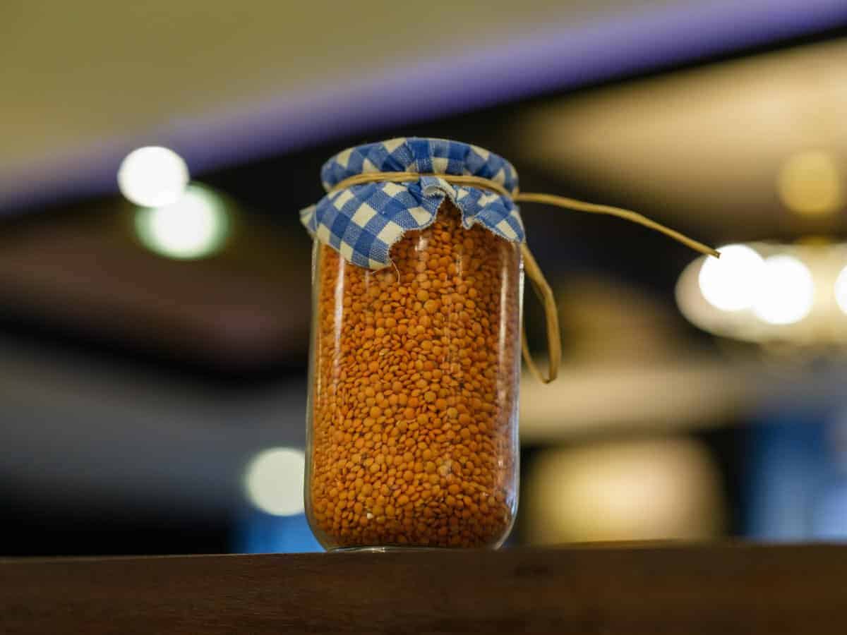 7. Using Poor-Quality Containers