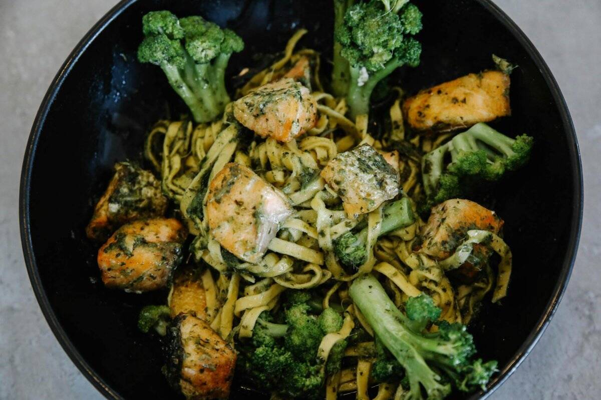 5. Broccoli Pesto Pasta