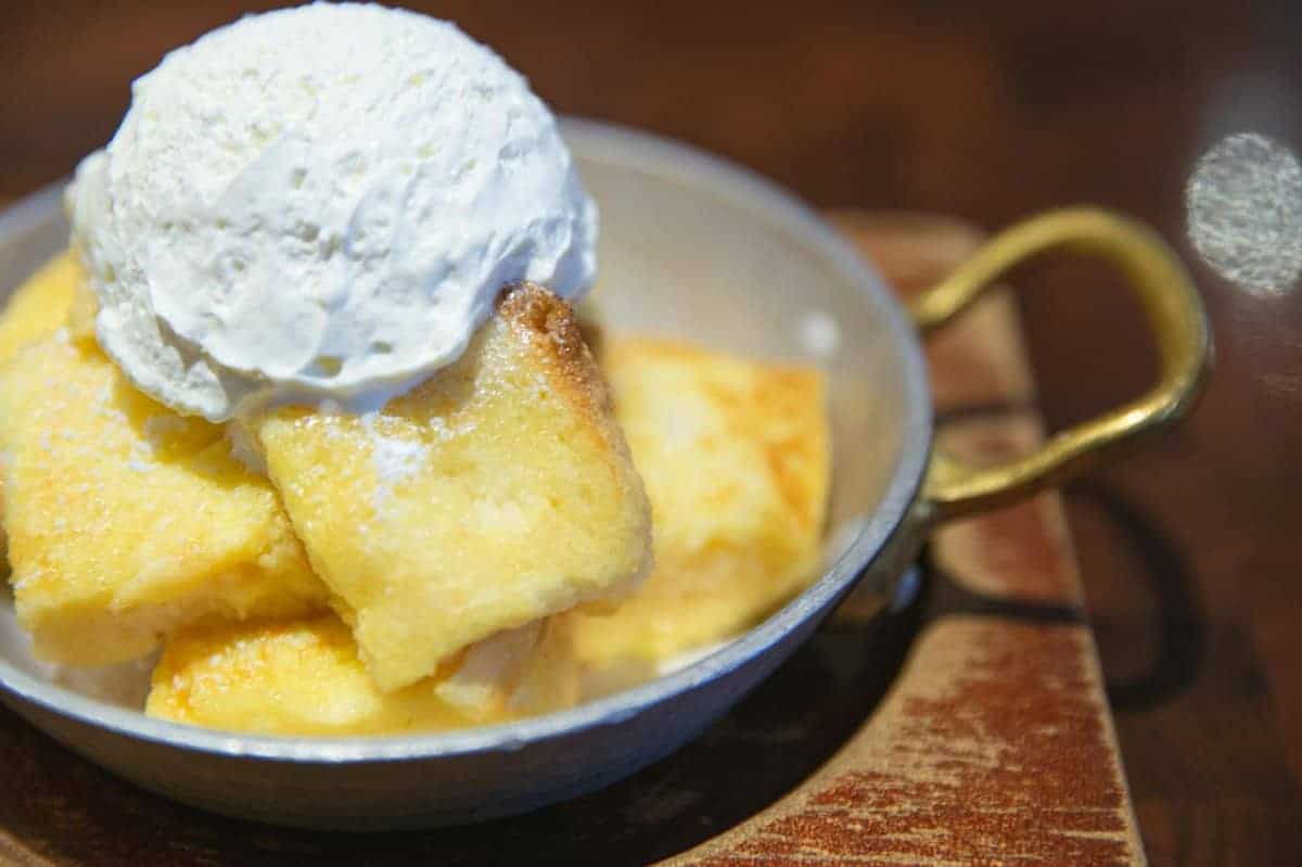 4. Jiffy Golden Yellow Cake Mix