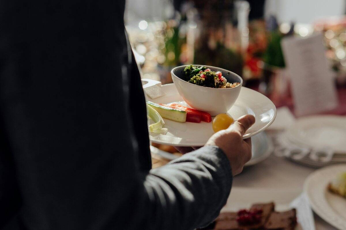 6. Watch Portion Sizes Using Visual Cues