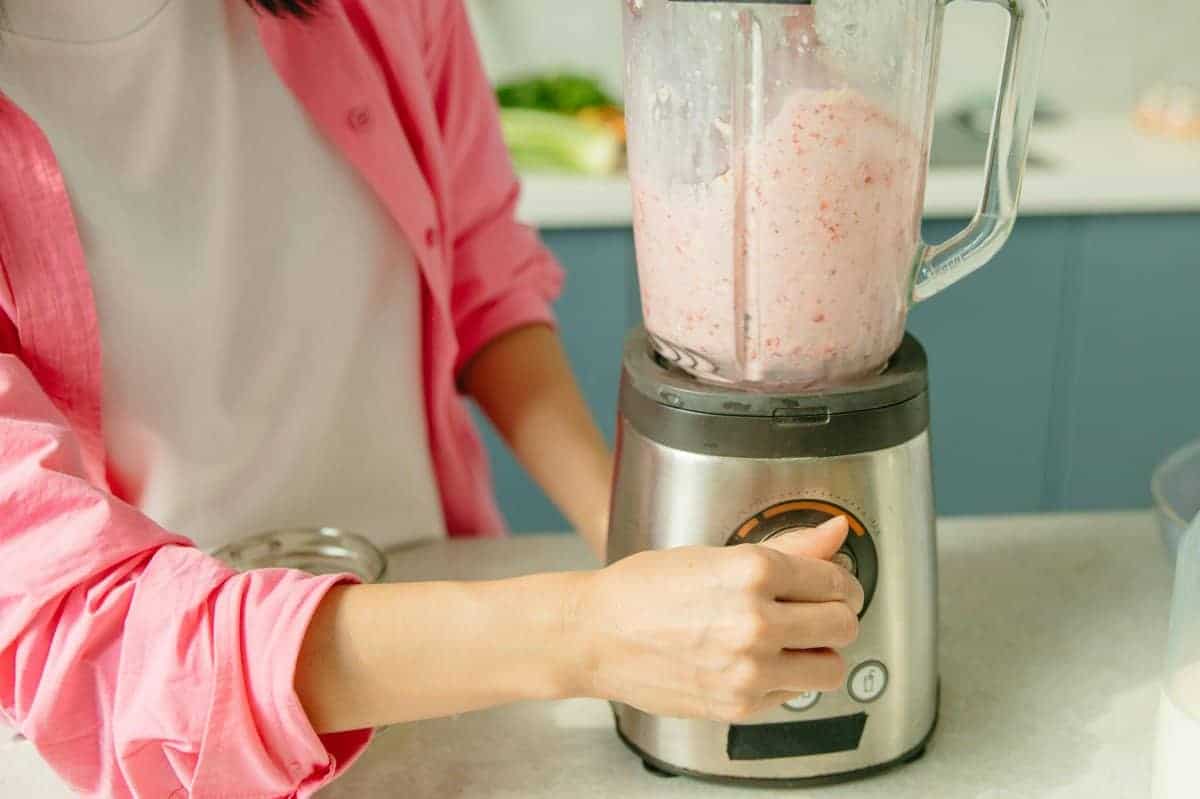 8. The Fiber Factor: Blending vs. Whole Foods