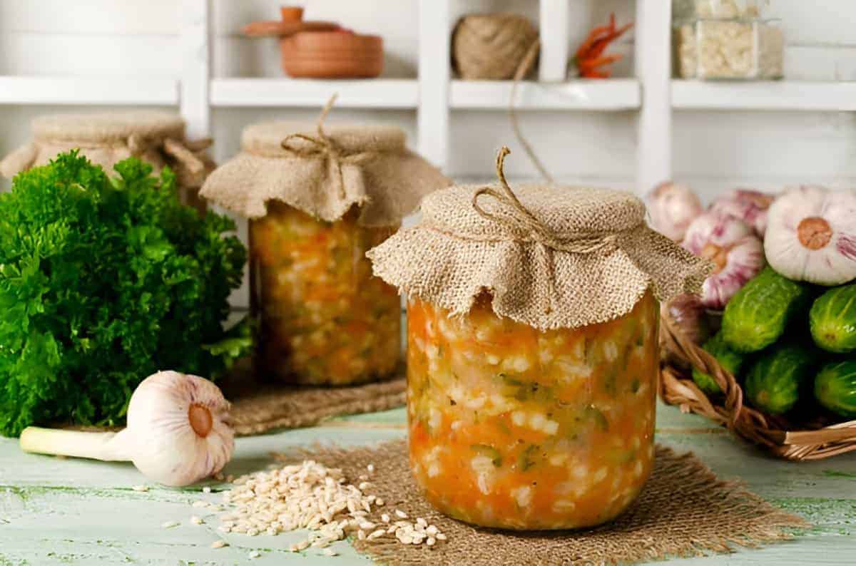 4. Store Soups and Stews for Easy Lunches