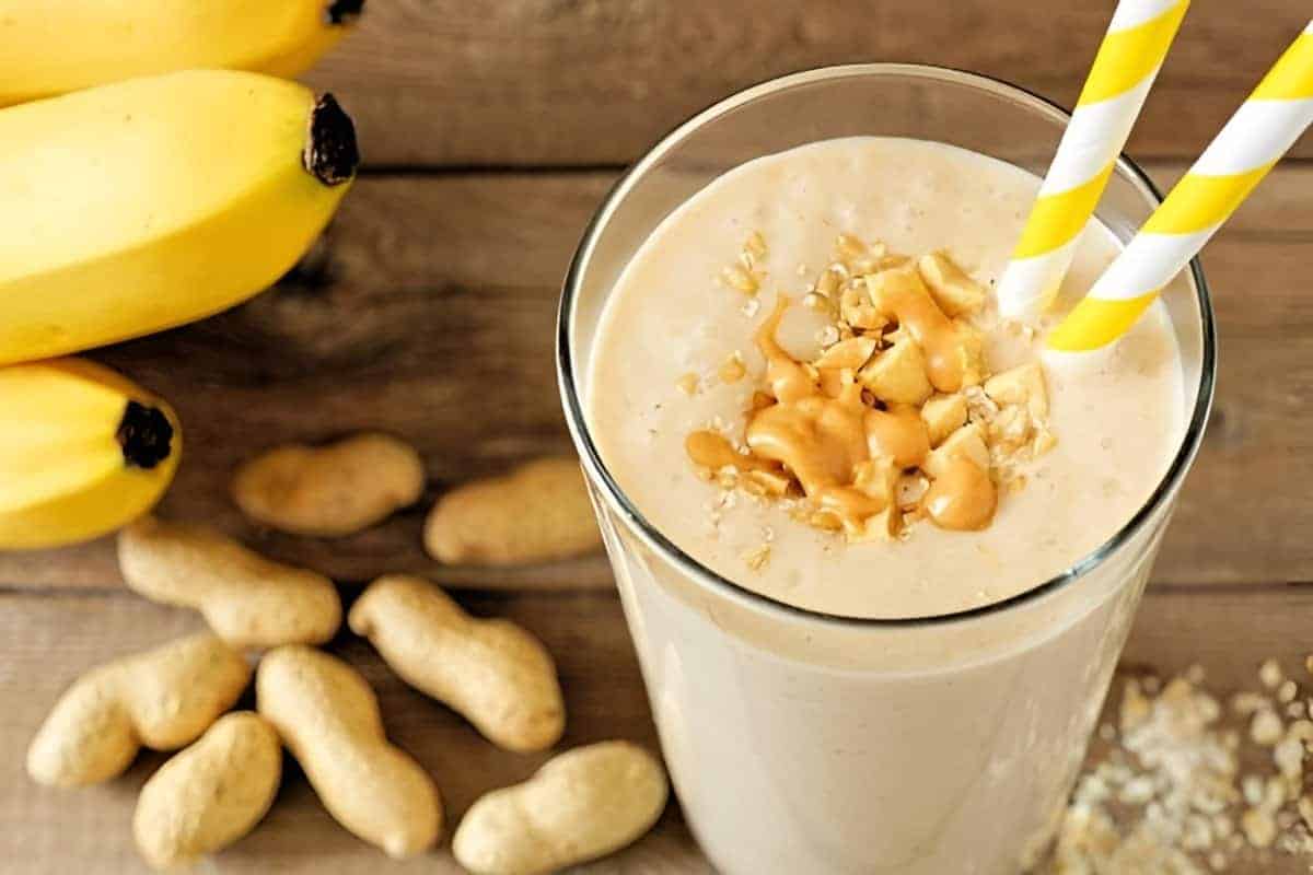 1. Classic Peanut Butter Banana Smoothie