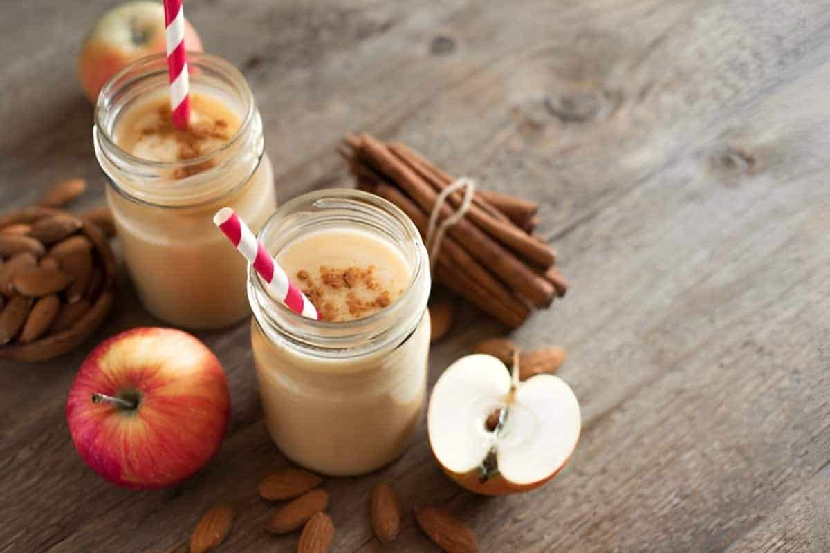 11. Apple Pie Quinoa Smoothie